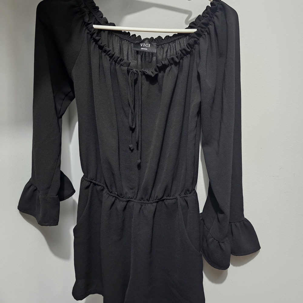 ☀️Summer- Vici Black Babydoll Romper with Bell Sleeves